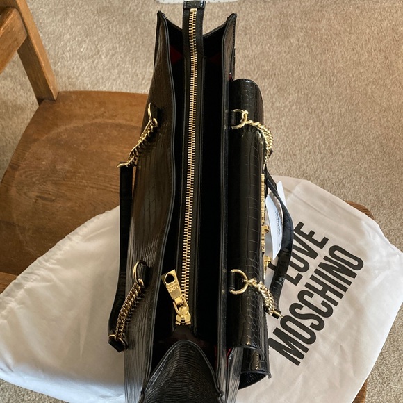 Love Moschino Croc Embossed Vegan Leather Heart Charm Tote with Dust Bag NWT - Picture 6 of 12